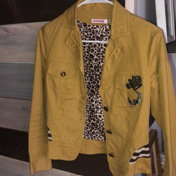 Mustard Color Short Jacket - Sz Small - Picture 6 of 10